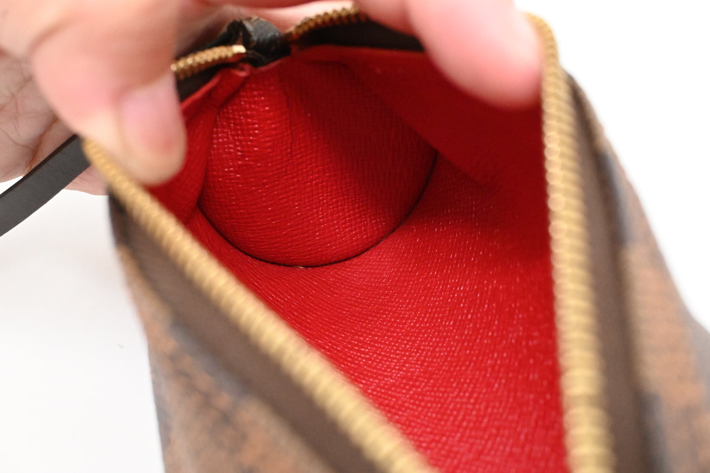 Louis Vuitton Papillon 30 in Damier Ebene Canvas