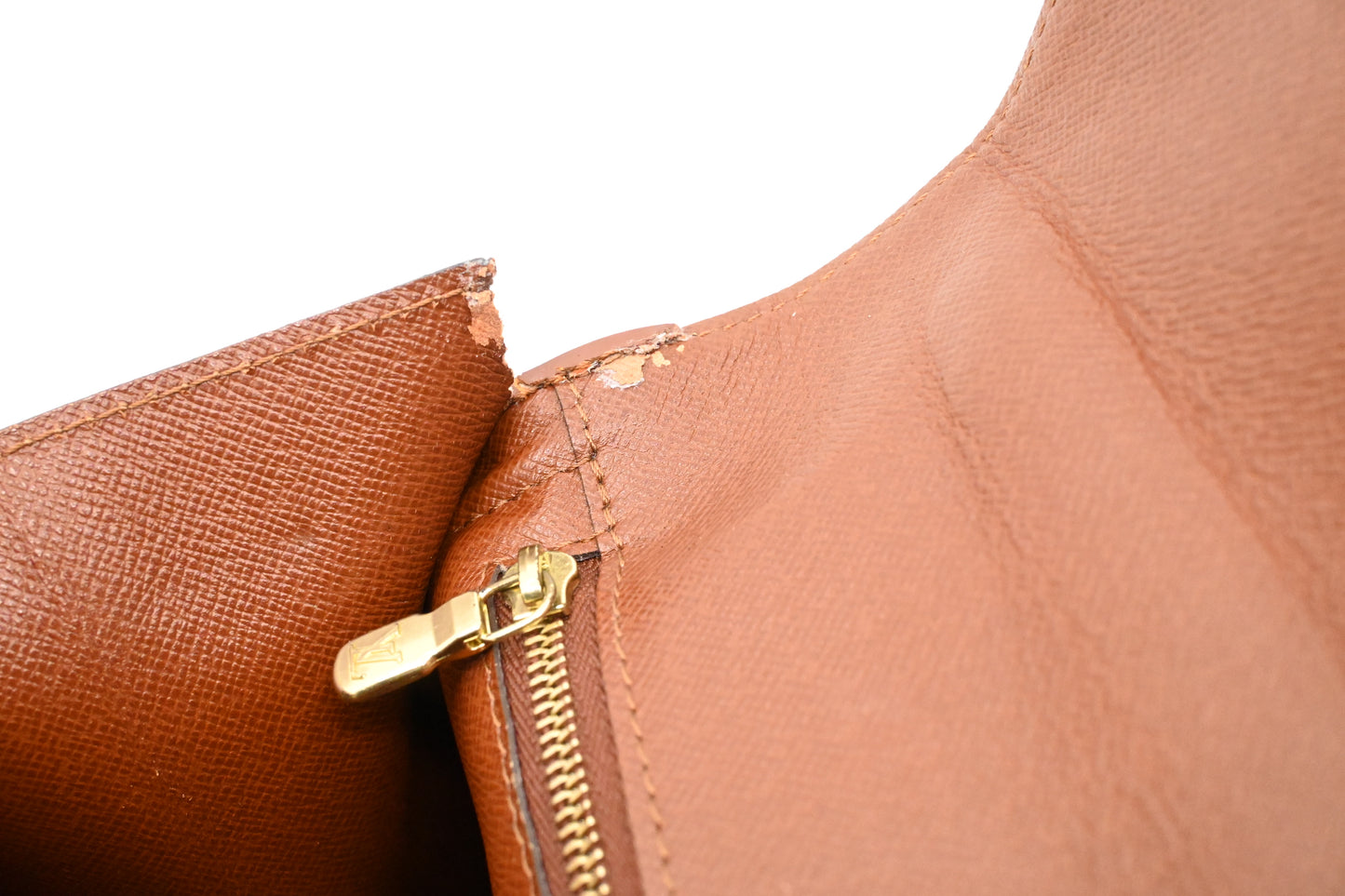 Louis Vuitton Monceau in Monogram Canvas