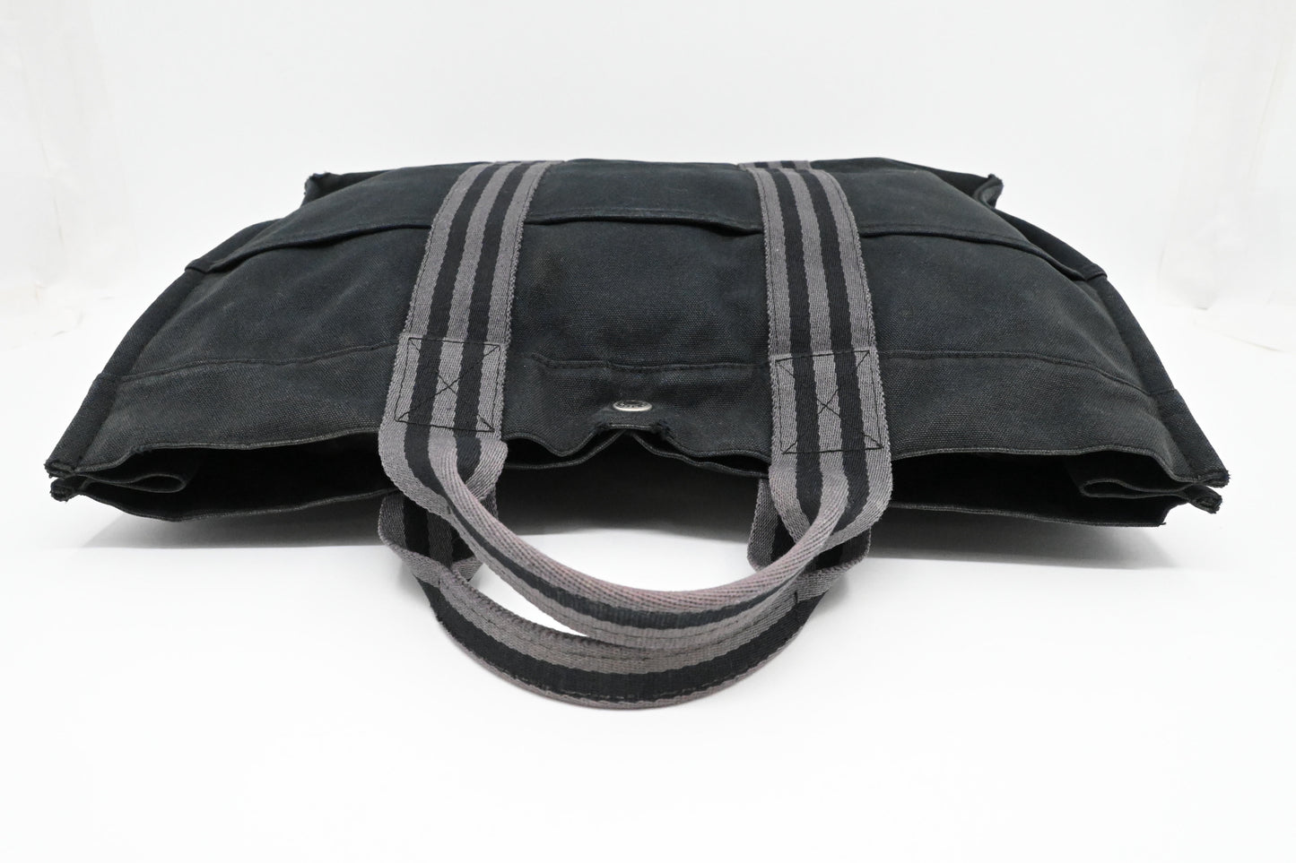 Hermes Fourre Tout MM in Black Canvas