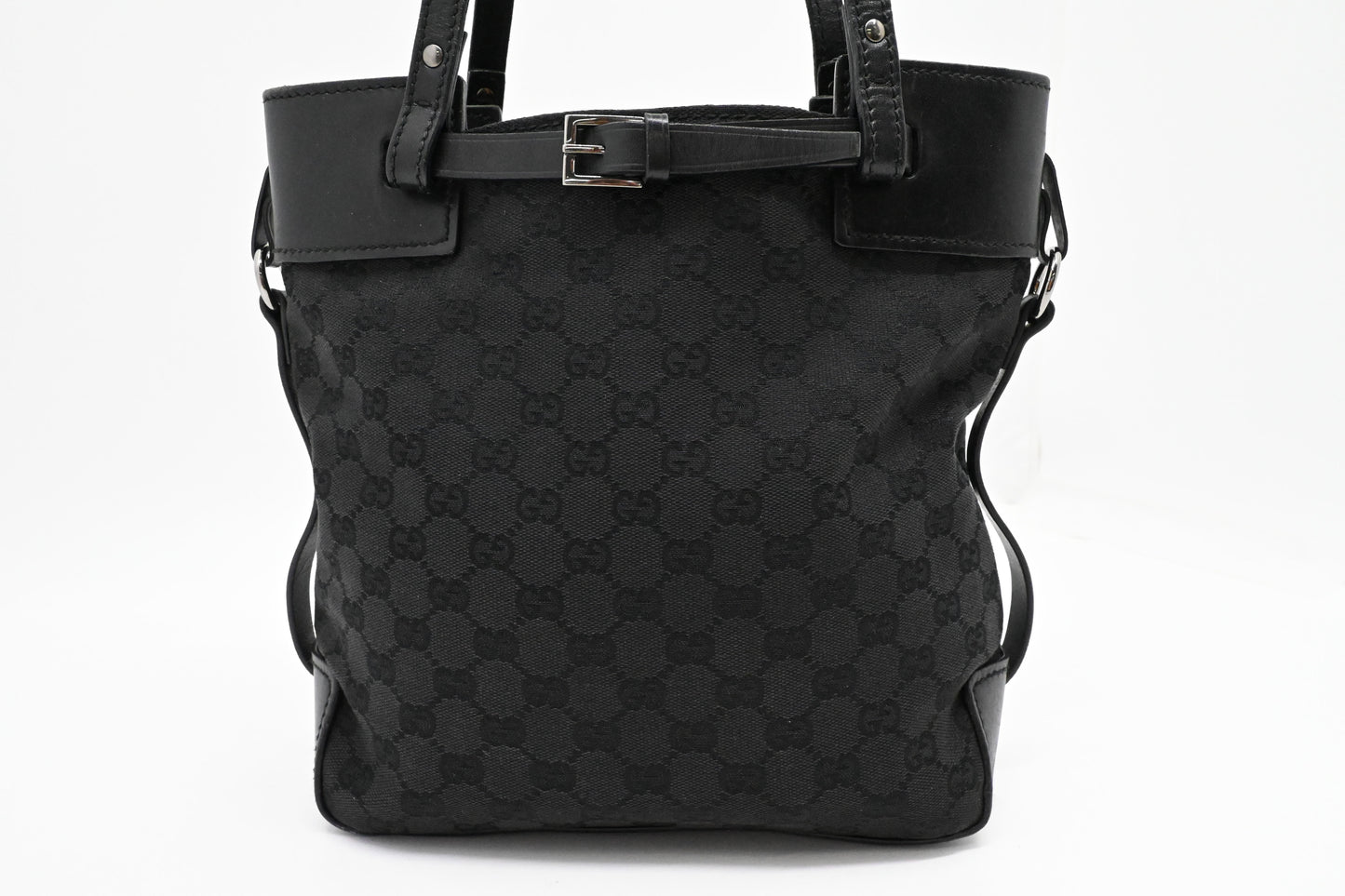 Gucci Shoulder bag in Black GG Canvas