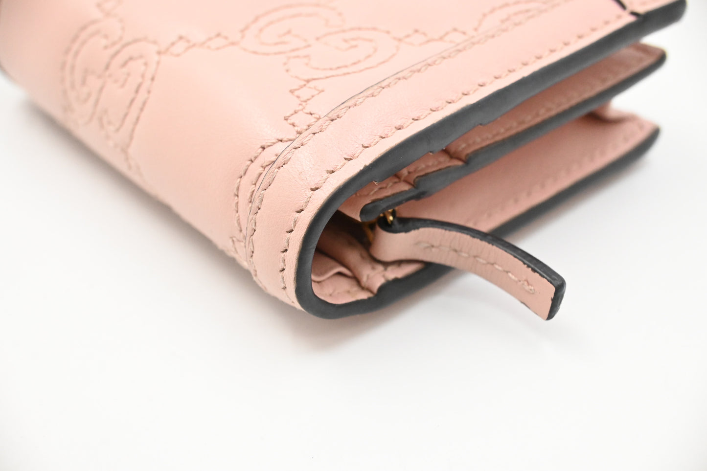 Gucci Compact Wallet in Pink Leather