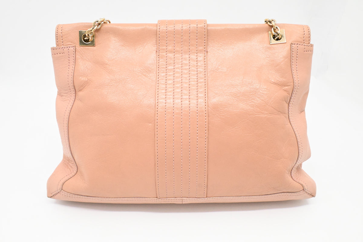 Fendi Shoulder Bag in Nude Pink Leather