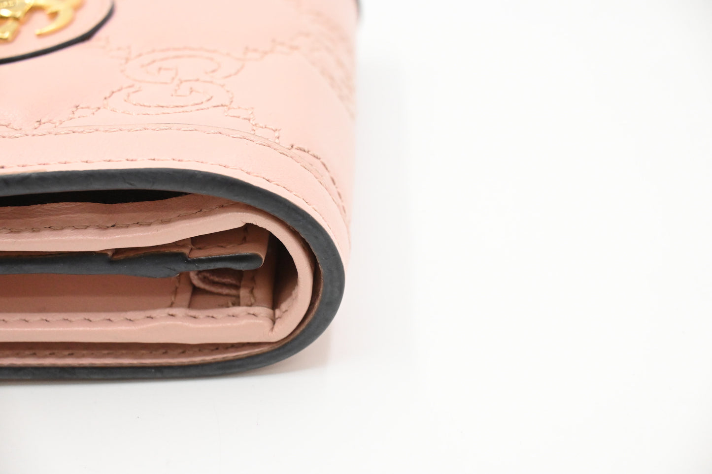 Gucci Compact Wallet in Pink Leather