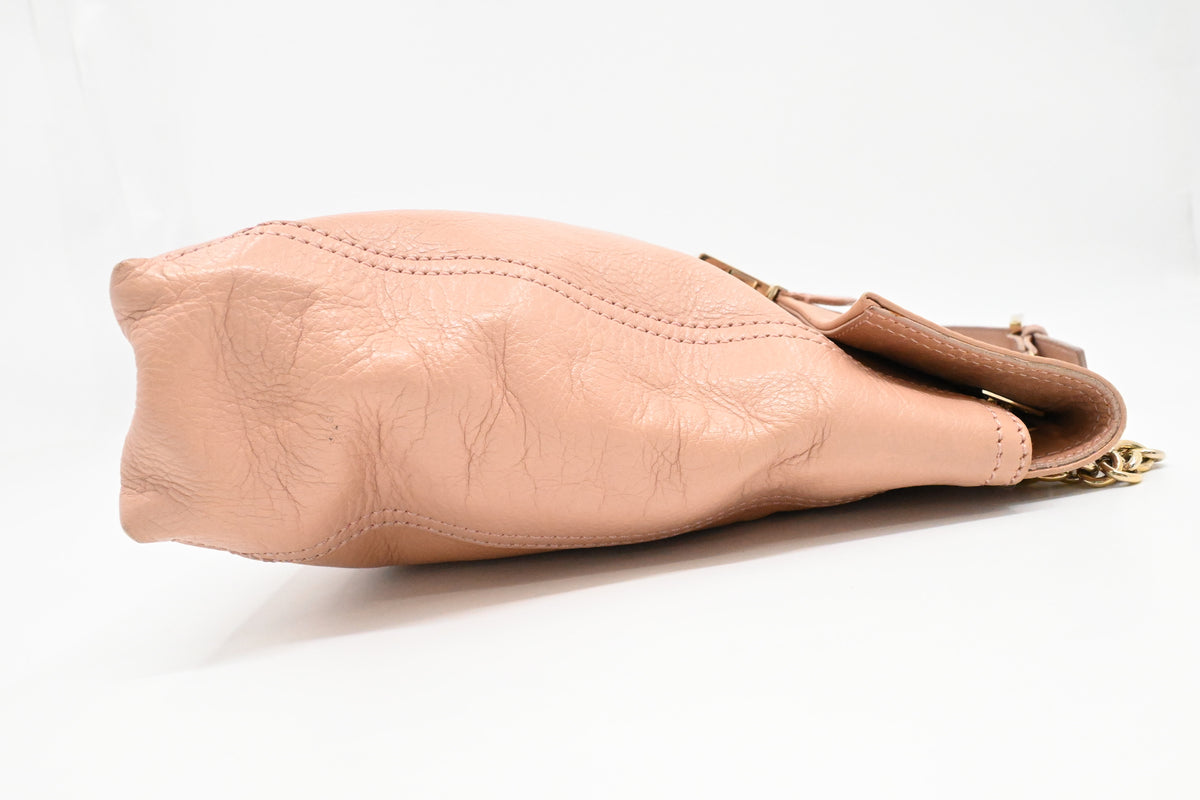 Fendi Shoulder Bag in Nude Pink Leather
