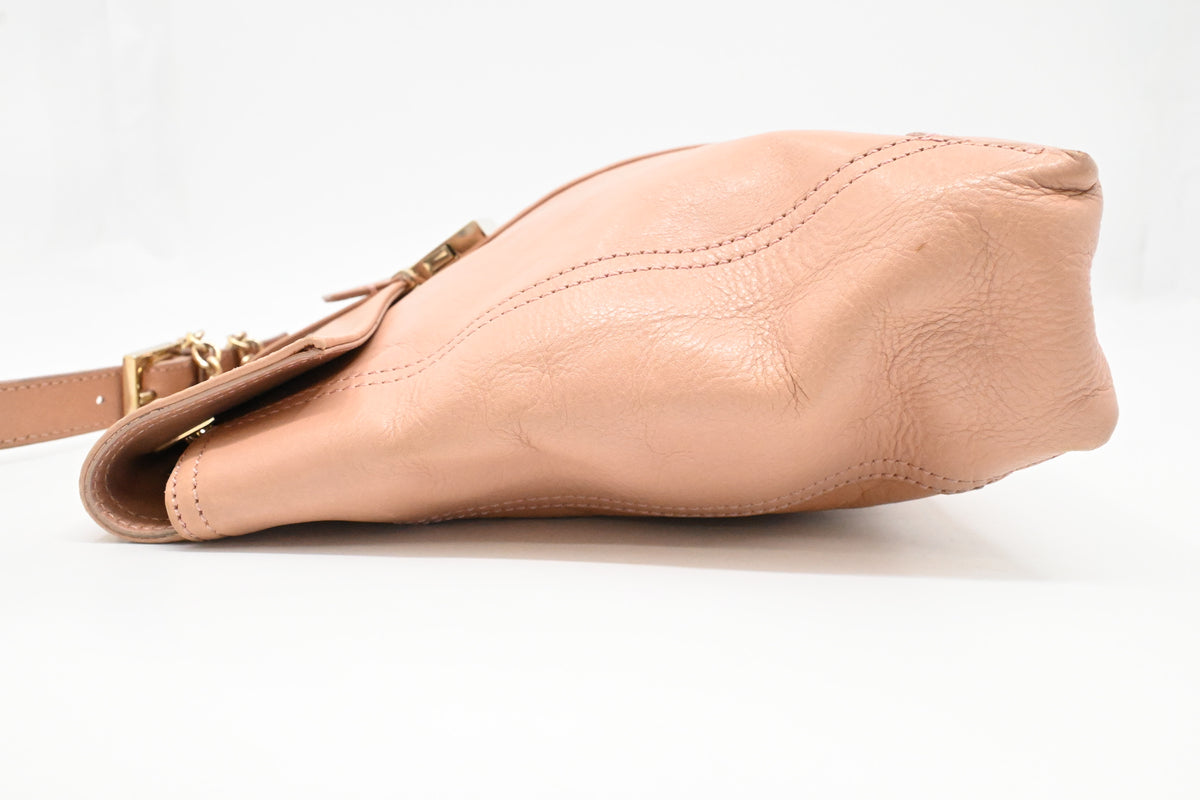 Fendi Shoulder Bag in Nude Pink Leather