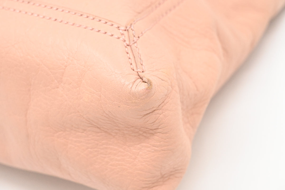 Fendi Shoulder Bag in Nude Pink Leather