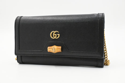 Gucci Bamboo Wallet on Chain in Black Leather