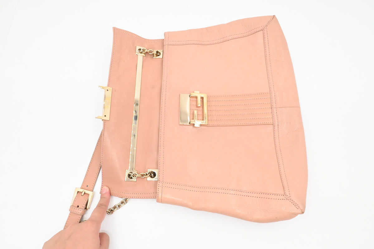 Fendi Shoulder Bag in Nude Pink Leather