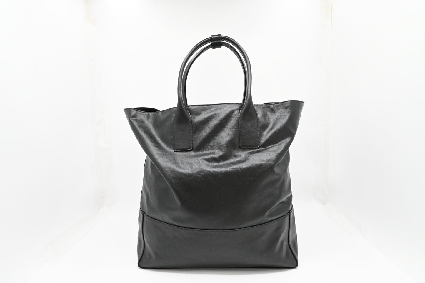 Bottega Veneta Tote in Black Canvas
