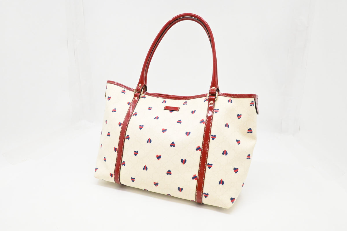 Gucci Joy Tote in White GG Supreme Hearts Canvas