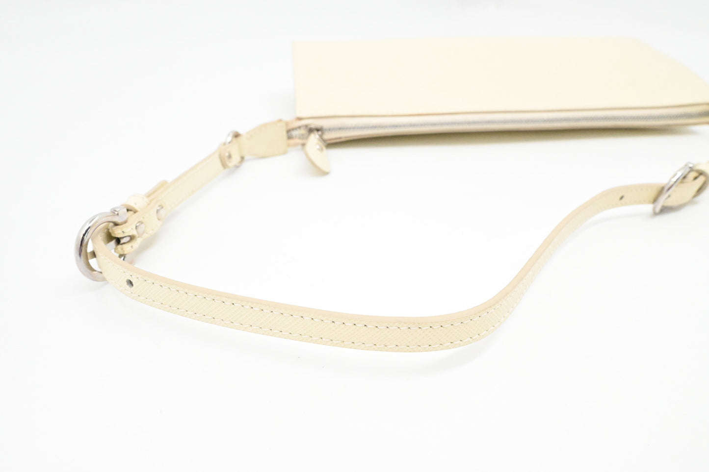 Ferragamo Shoulder Pouch in White Leather
