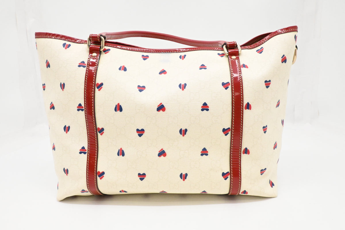 Gucci Joy Tote in White GG Supreme Hearts Canvas