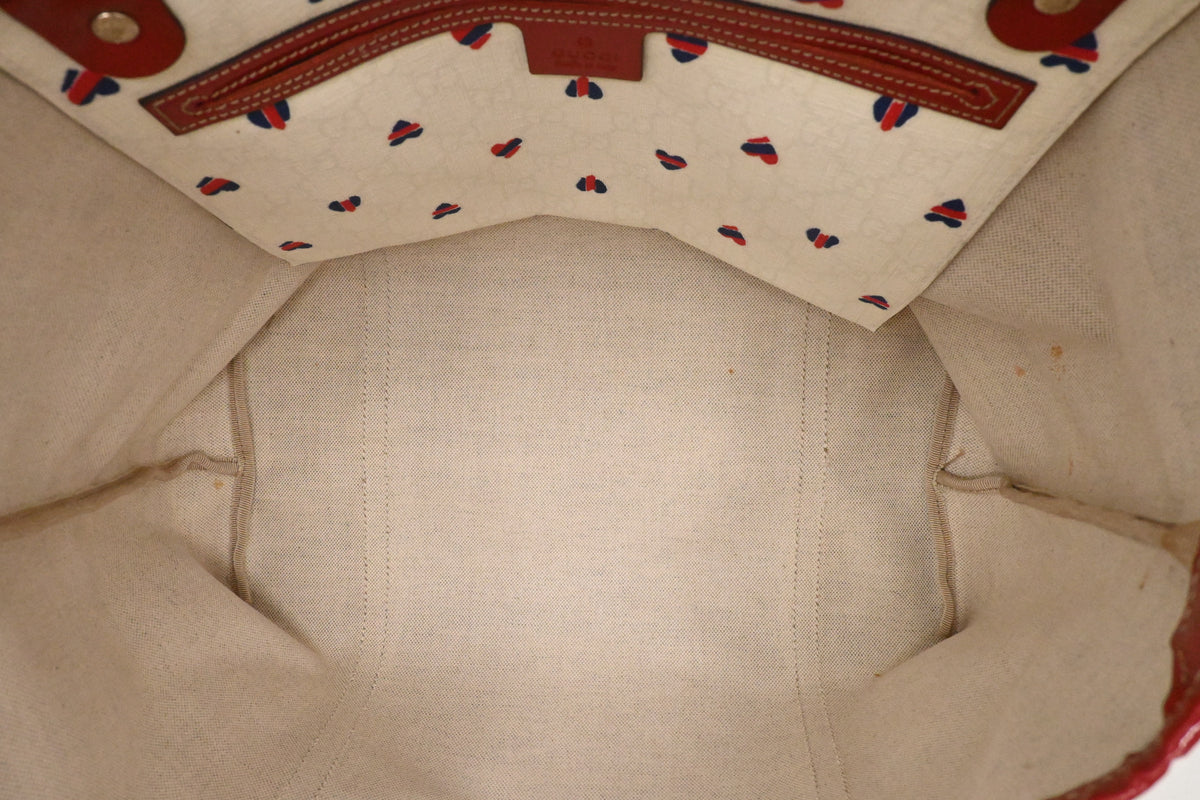 Gucci Joy Tote in White GG Supreme Hearts Canvas