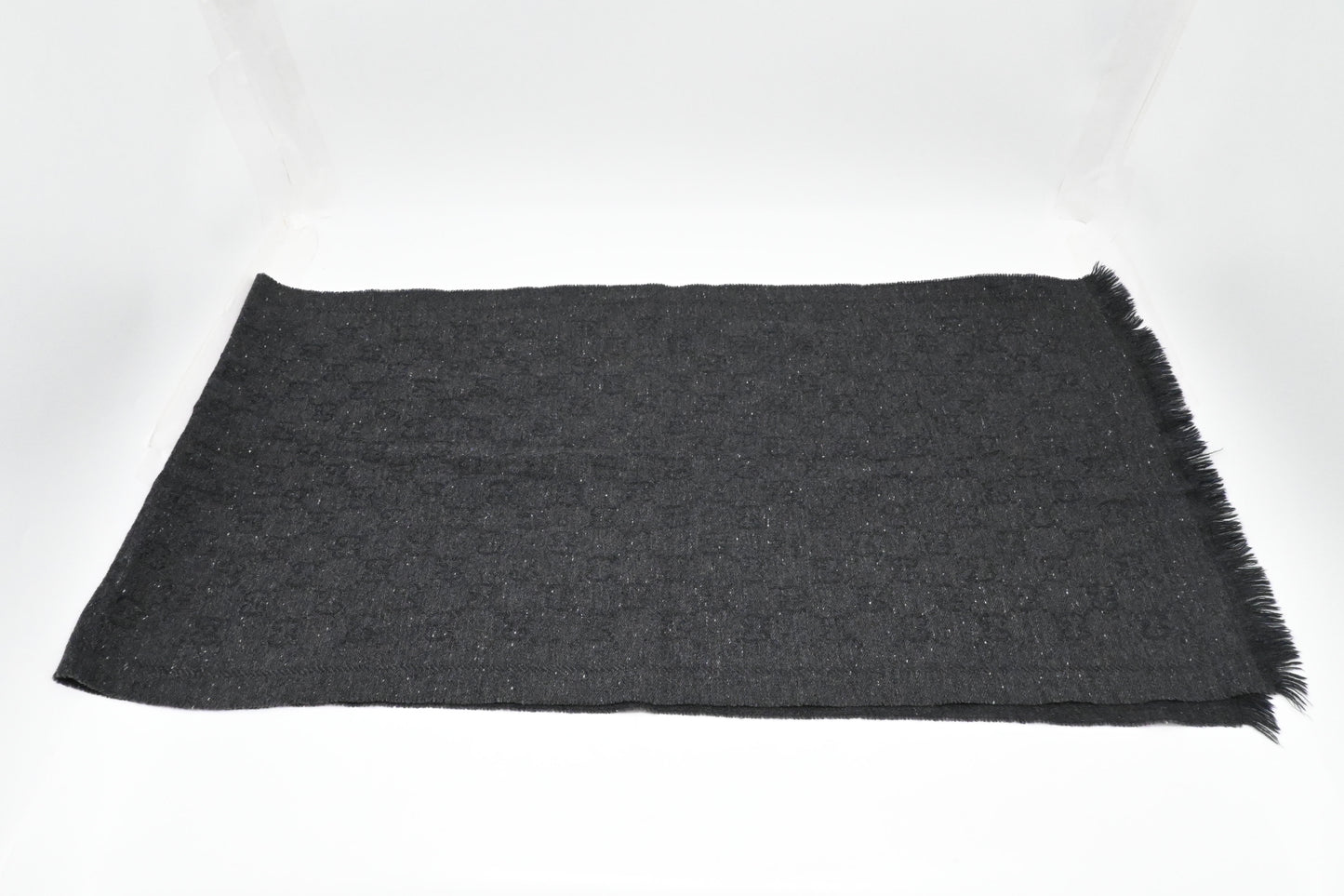 Gucci Scarf in Gray Wool