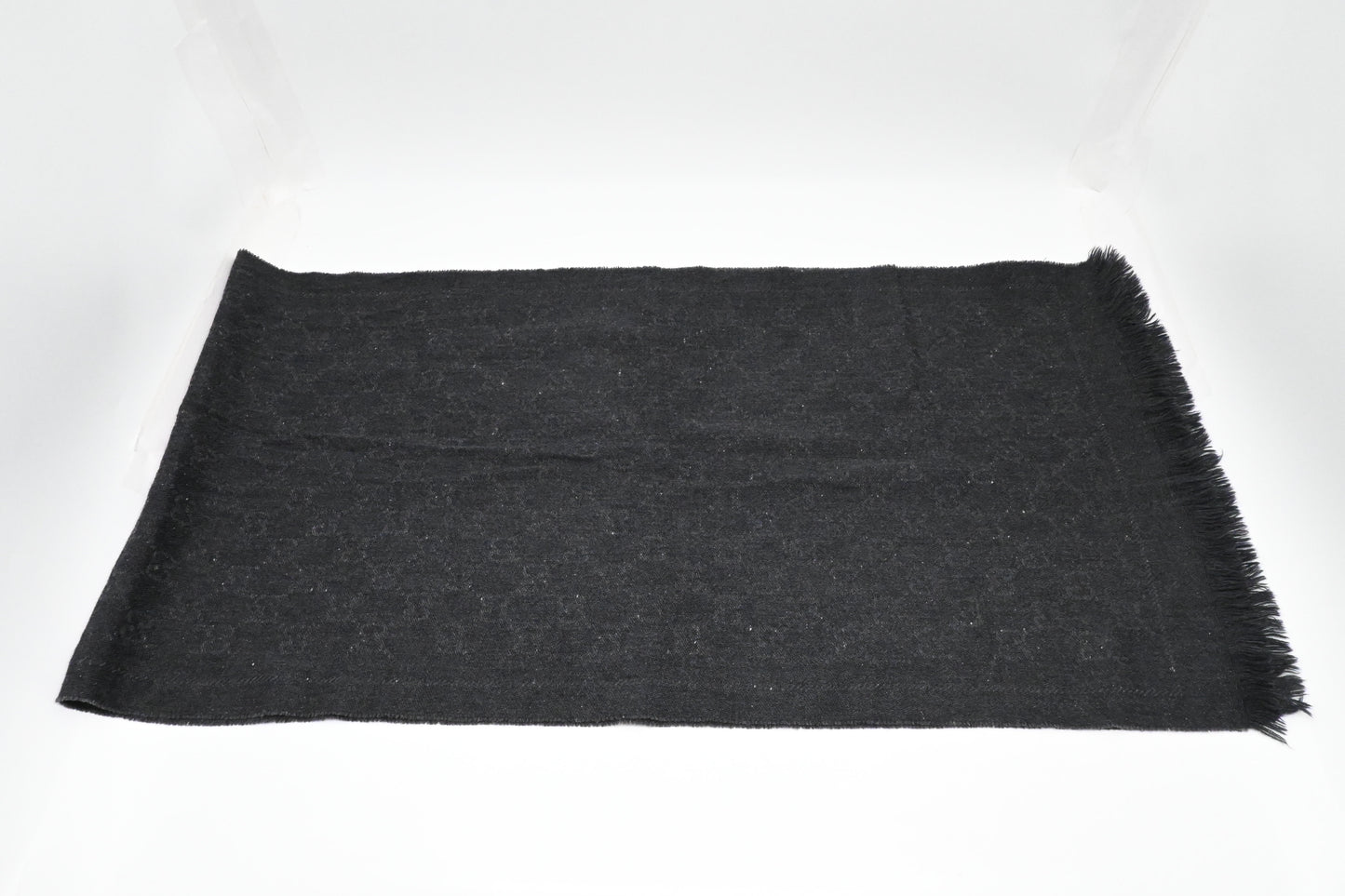 Gucci Scarf in Gray Wool
