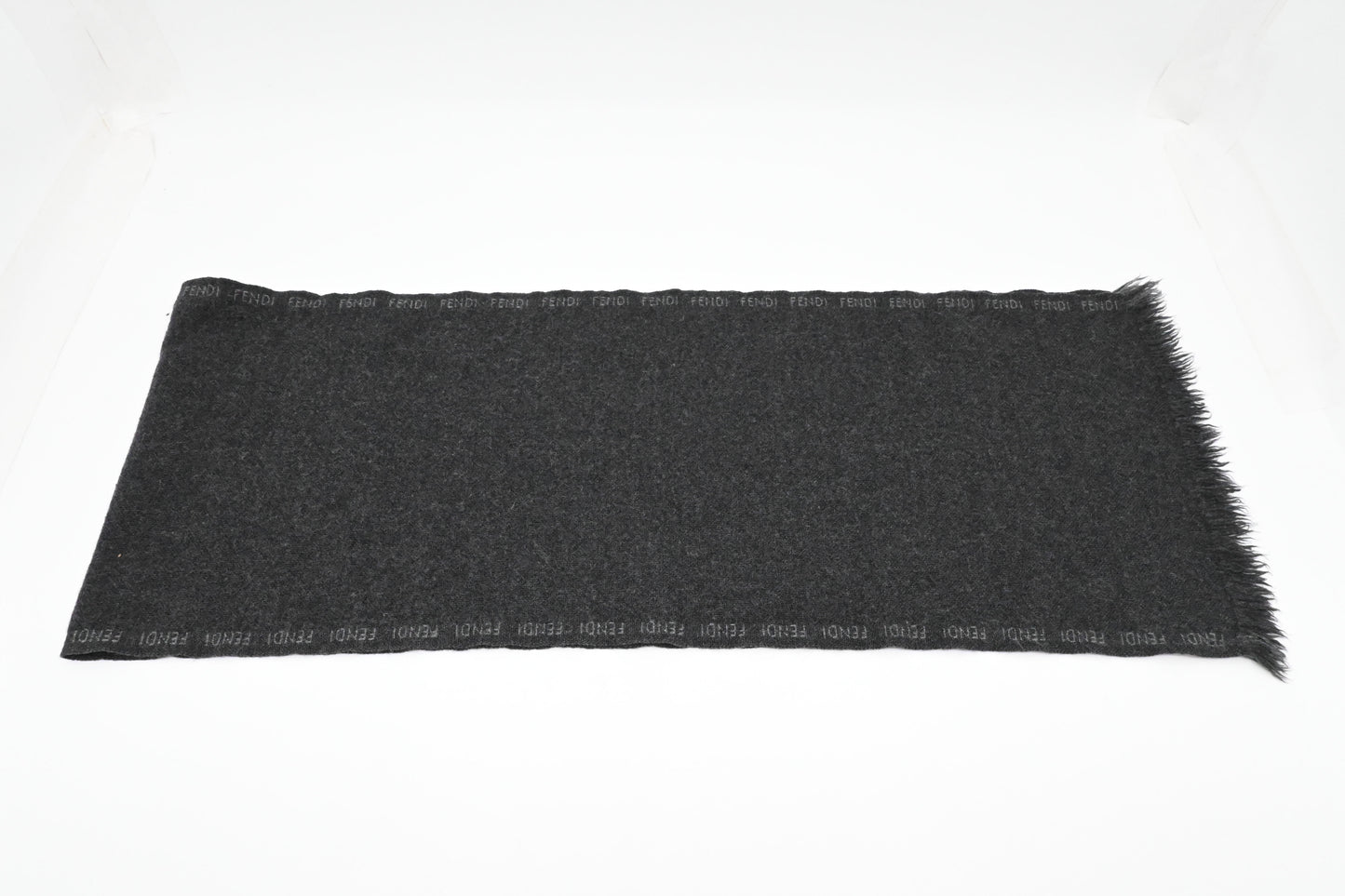Fendi Scarf in Gray Cashmere