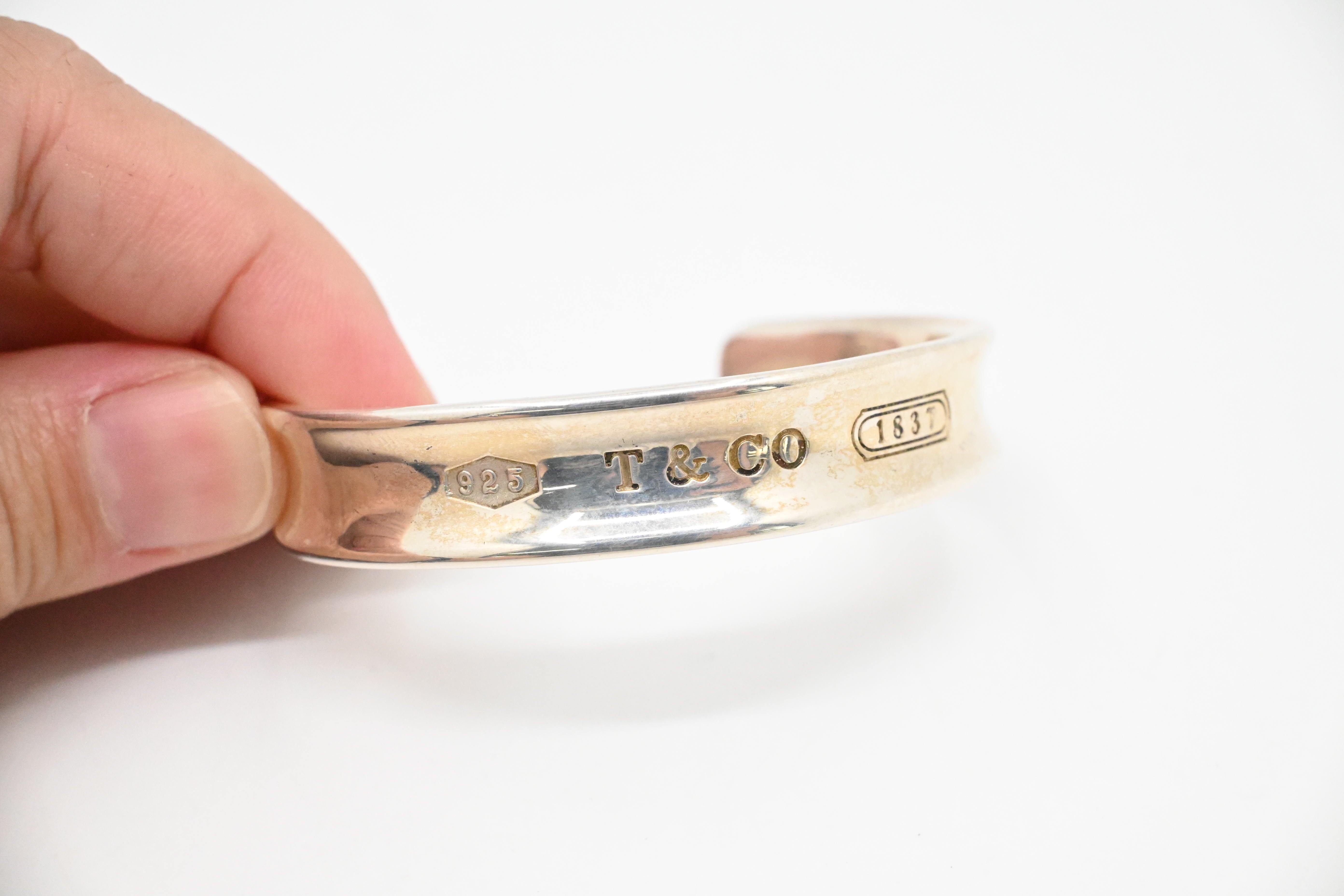 Tiffany & Co. Bangle in Sterling Silver – Weekly Lux Drop