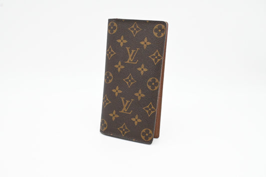 Louis Vuitton Brazza Wallet in Monogram Canvas