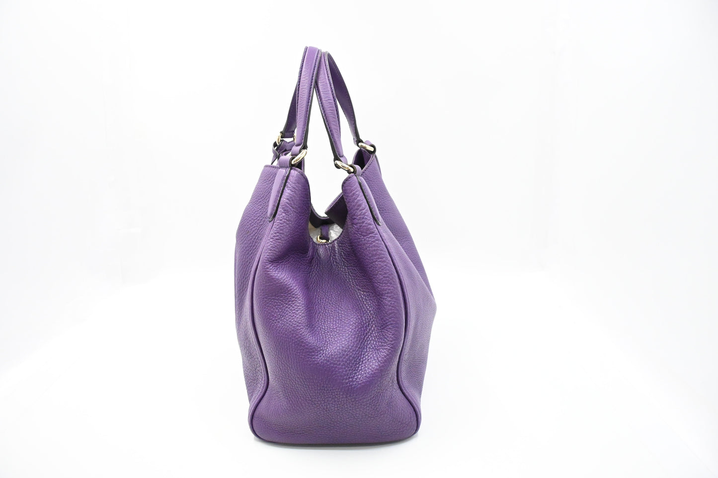 Gucci Soho Hobo Bag in Purple Leather