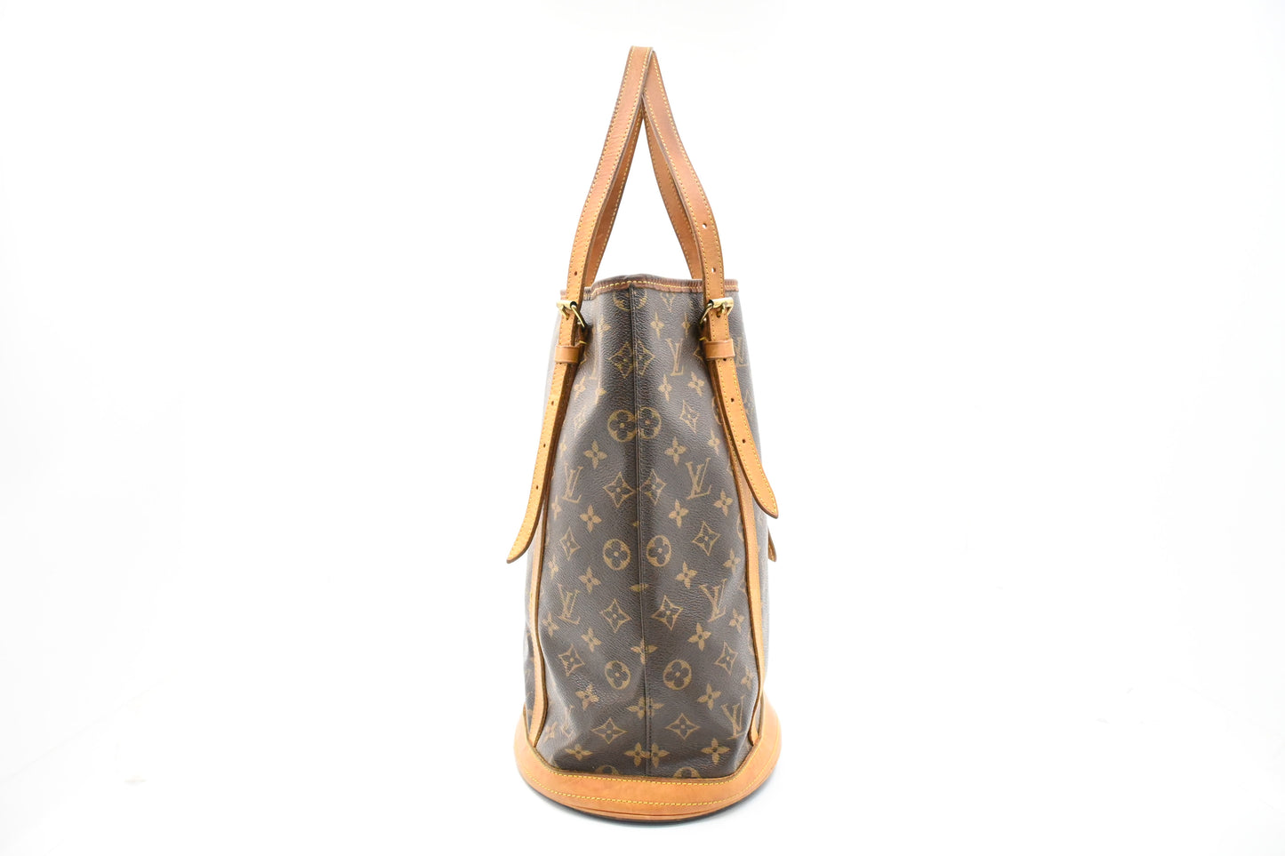 Louis Vuitton Bucket GM in Monogram Canvas