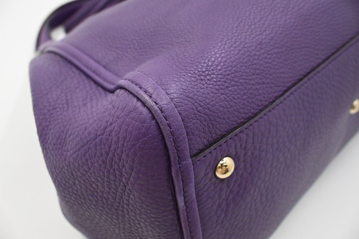 Gucci Soho Hobo Bag in Purple Leather