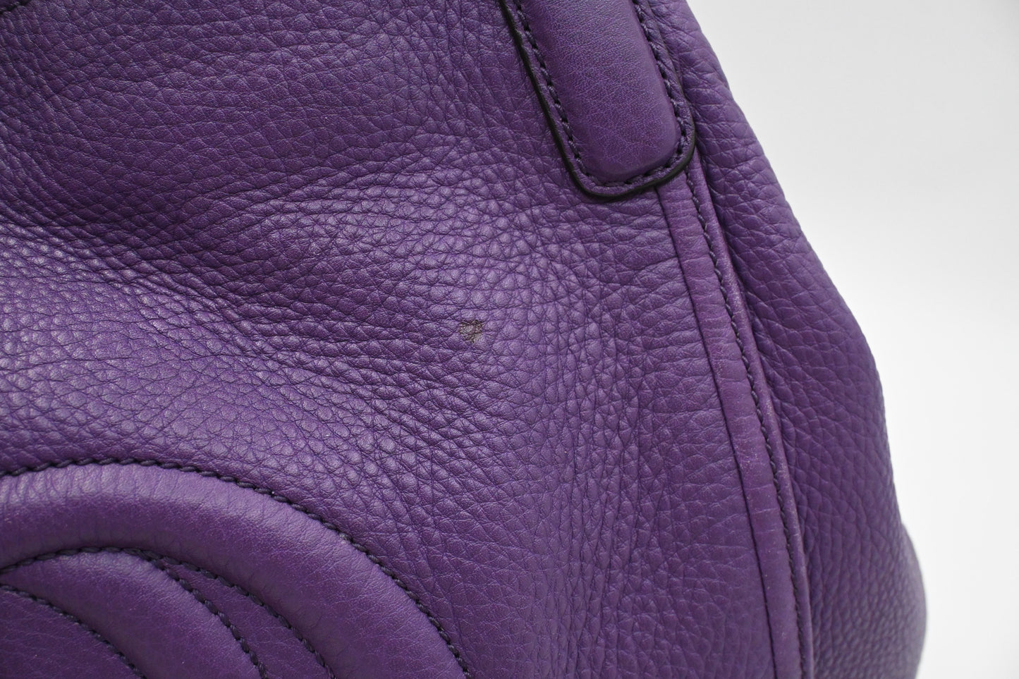 Gucci Soho Hobo Bag in Purple Leather