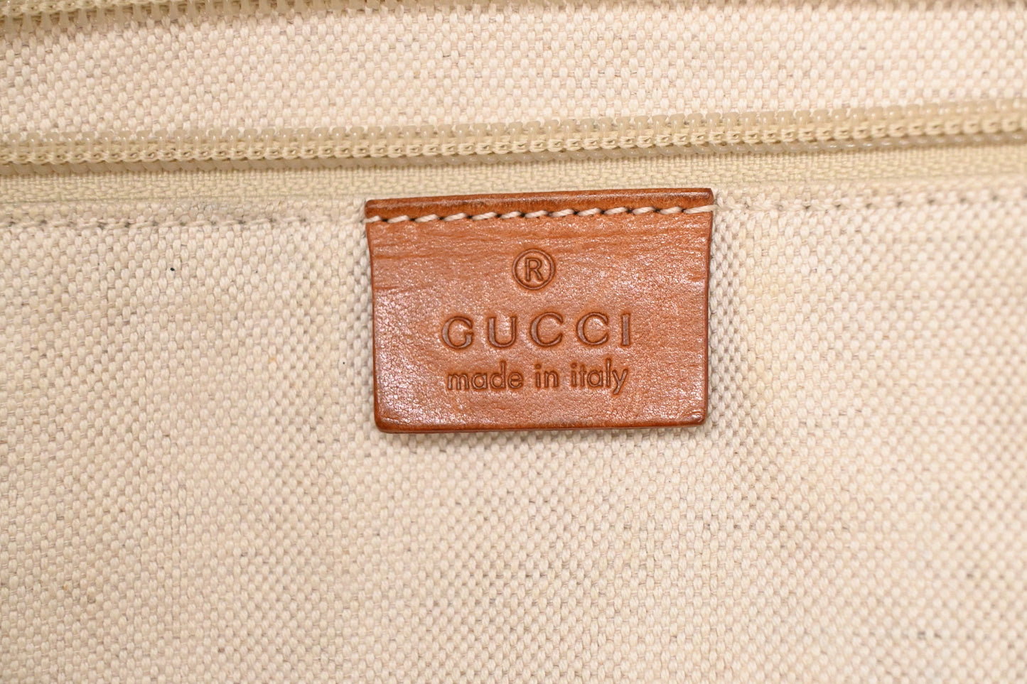 Gucci Tote Bag in White Canvas