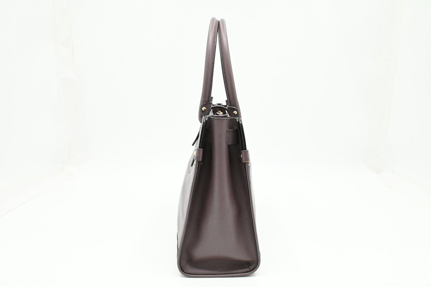 Ferragamo Handbag in Light Purple Leather