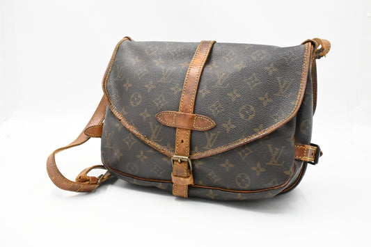 Louis Vuitton Saumur 30 in Monogram Canvas