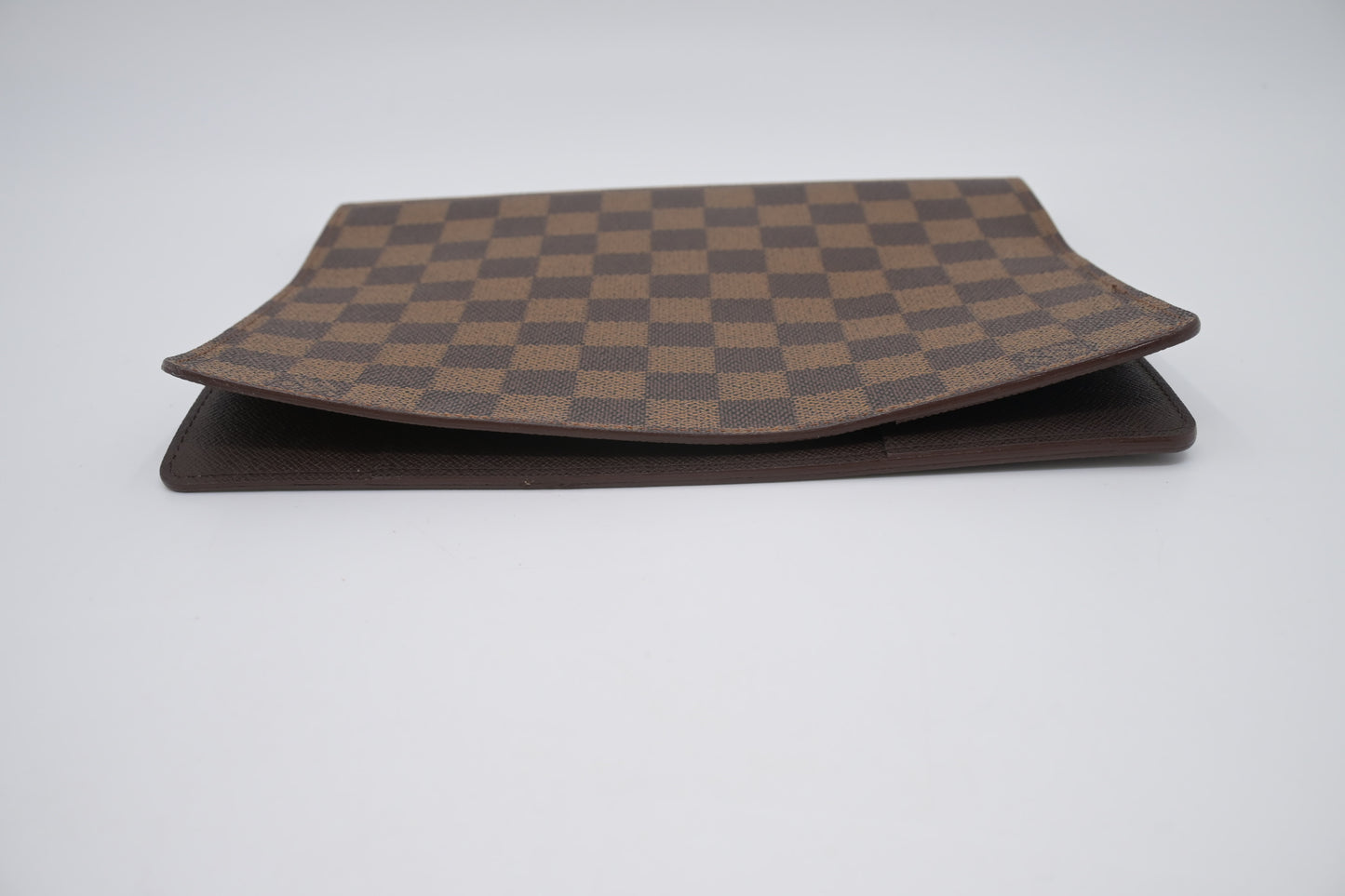 Louis Vuitton Agenda Cover in Damier Ebene Canvas