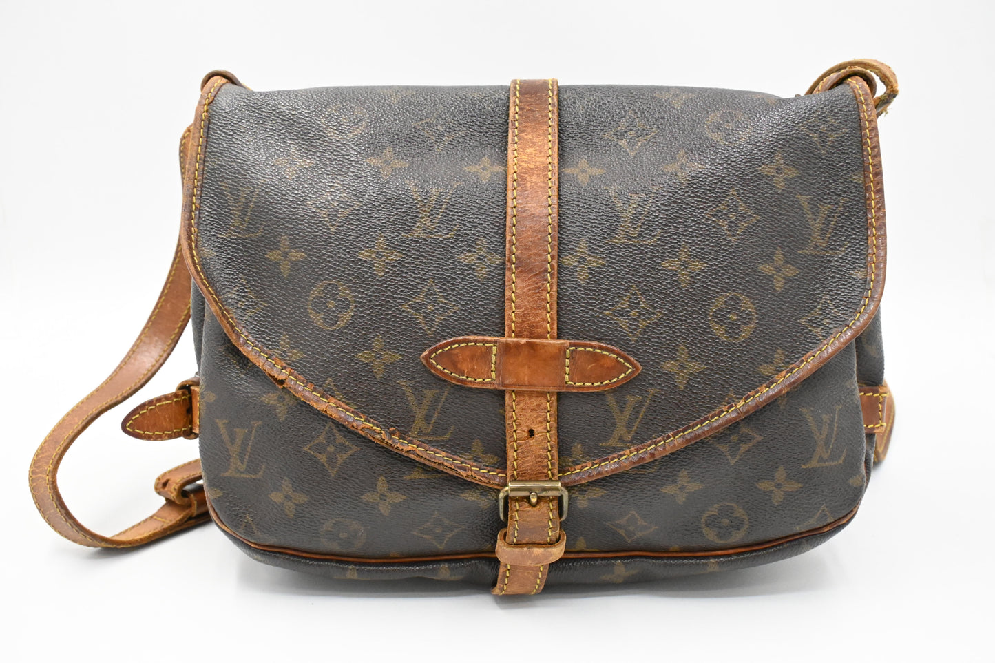 Louis Vuitton Saumur 30 in Monogram Canvas