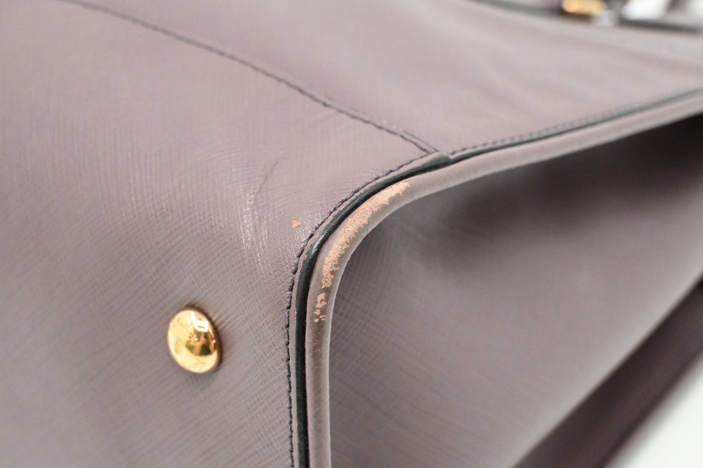 Ferragamo Handbag in Light Purple Leather