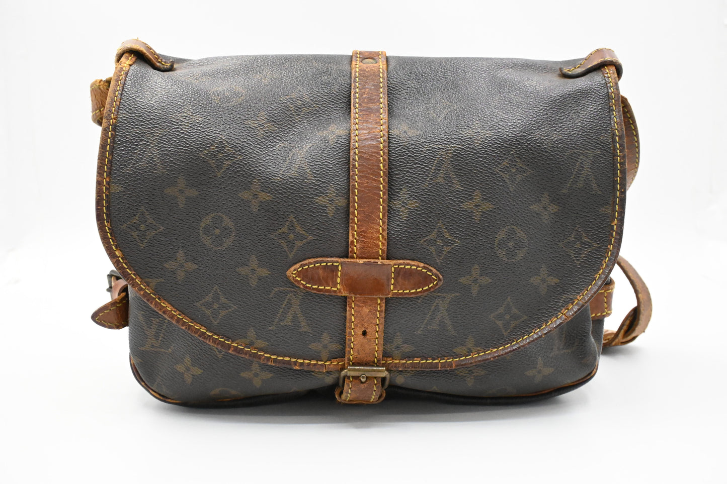 Louis Vuitton Saumur 30 in Monogram Canvas