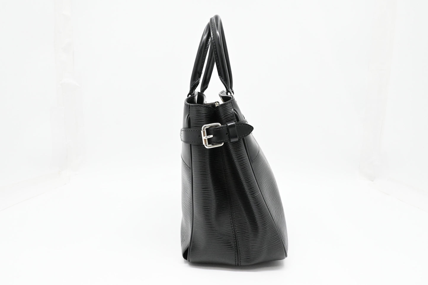 Louis Vuitton Passy PM in Black Epi Leather