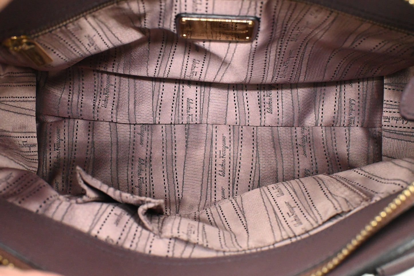 Ferragamo Handbag in Light Purple Leather