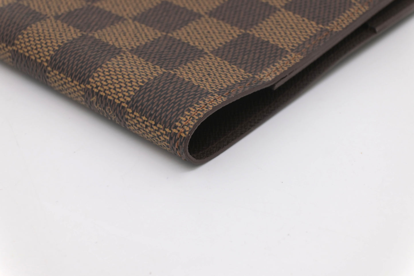 Louis Vuitton Agenda Cover in Damier Ebene Canvas