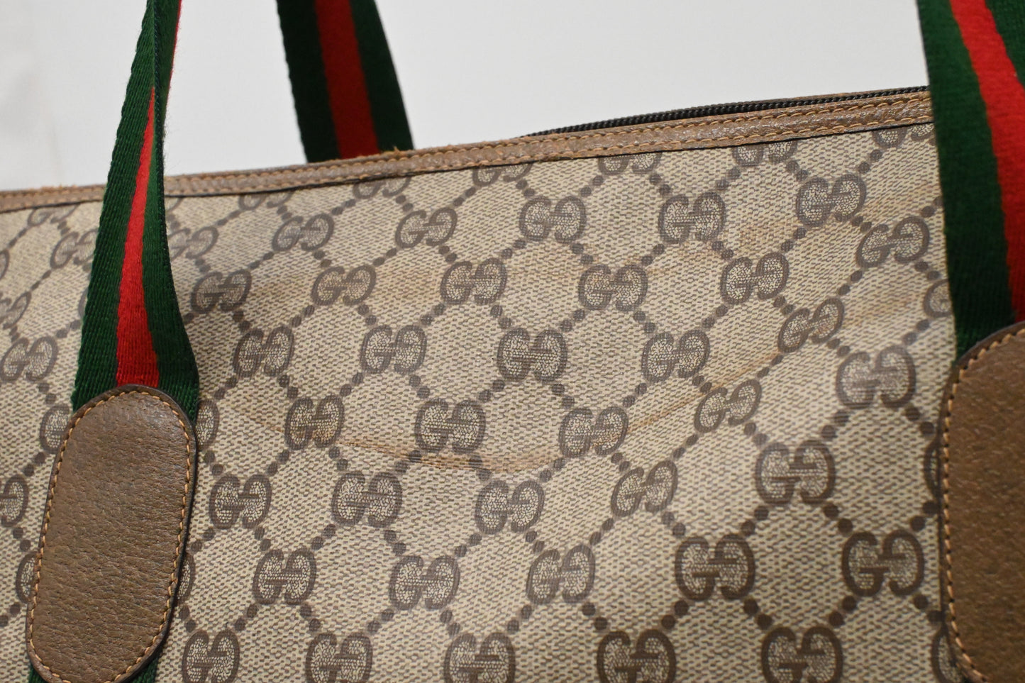 Gucci Travel Tote Bag in GG Supreme Canvas