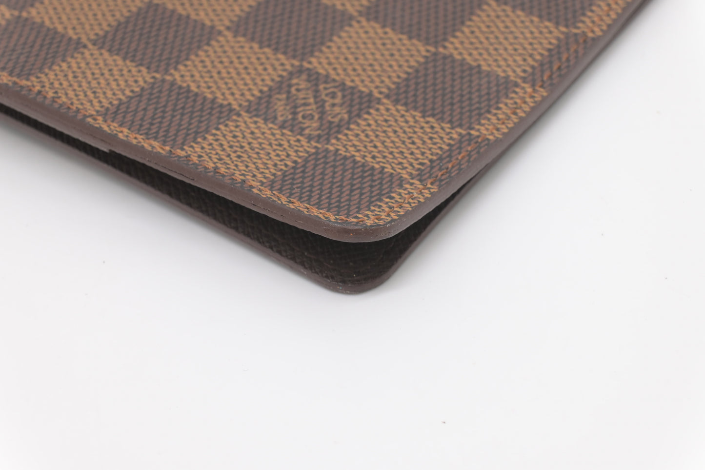 Louis Vuitton Agenda Cover in Damier Ebene Canvas