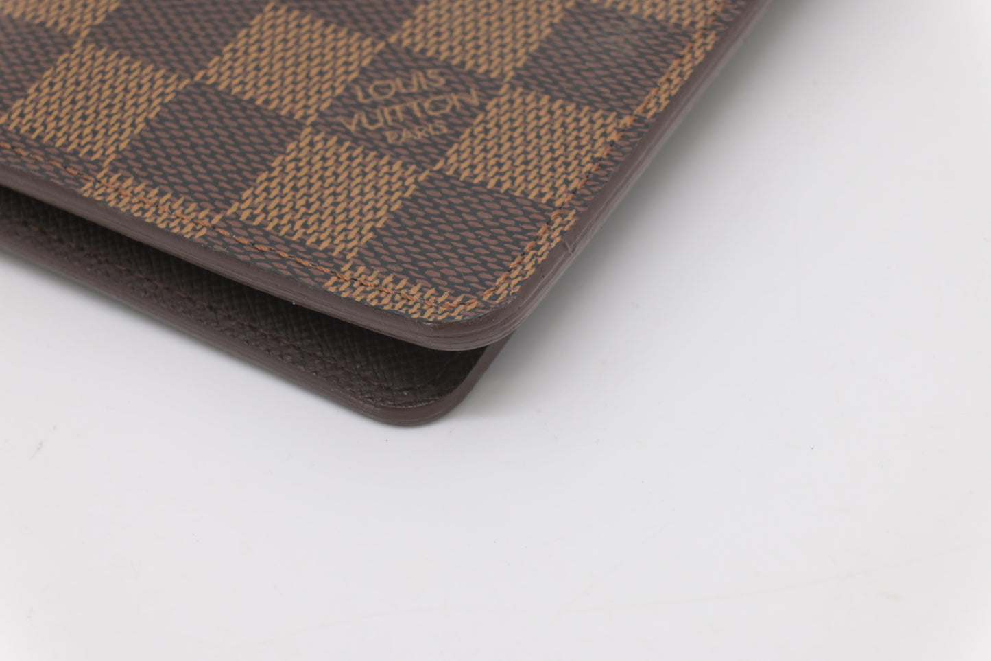 Louis Vuitton Agenda Cover in Damier Ebene Canvas