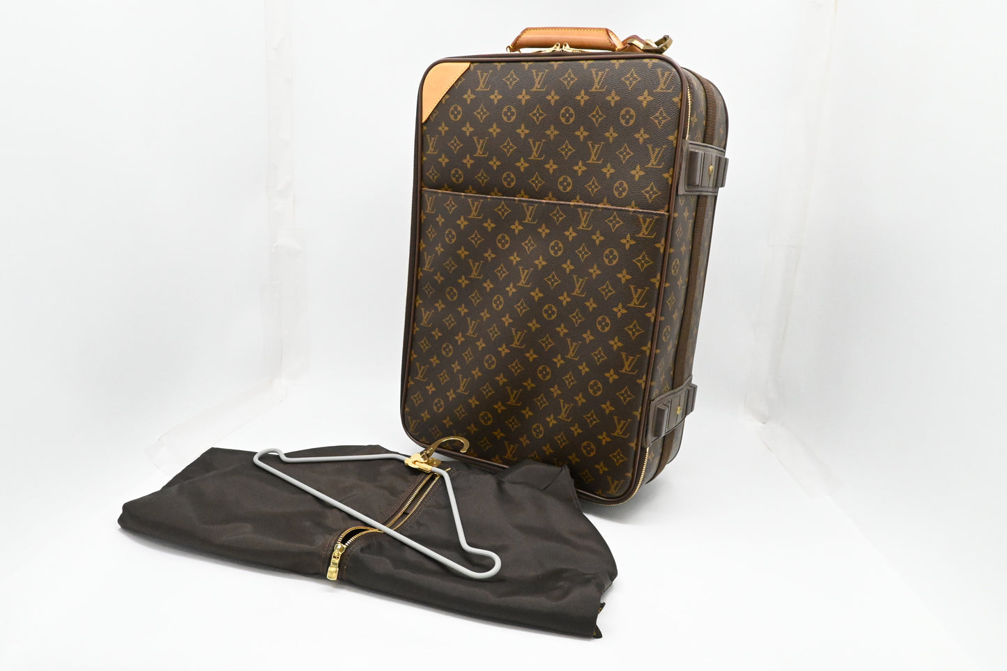 Louis Vuitton Pegase 55