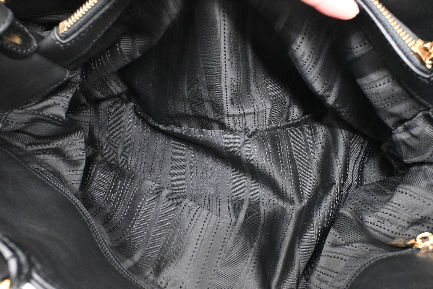 Ferragamo 2way Bag in Black Leather