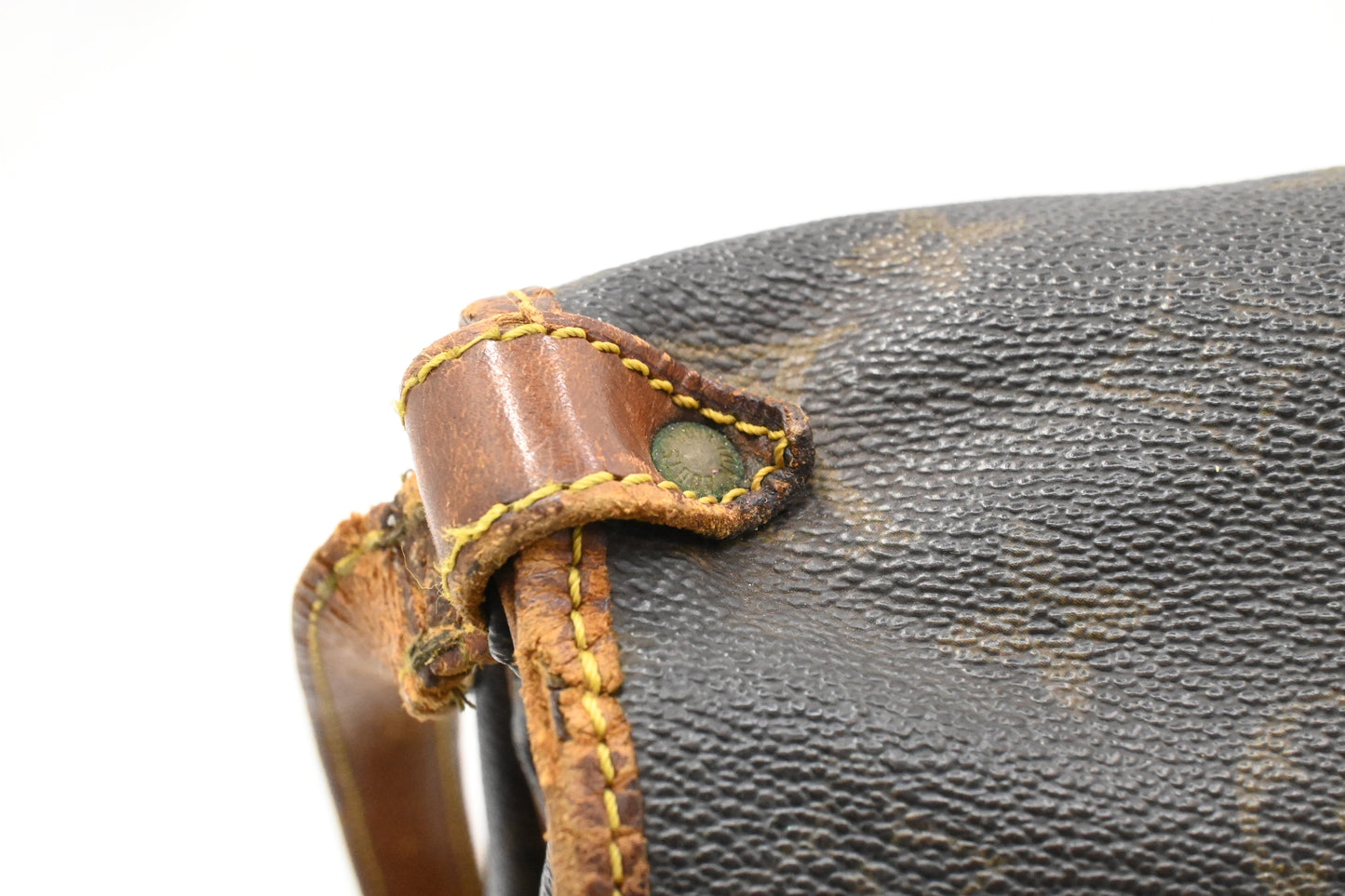 Louis Vuitton Saumur 30 in Monogram Canvas