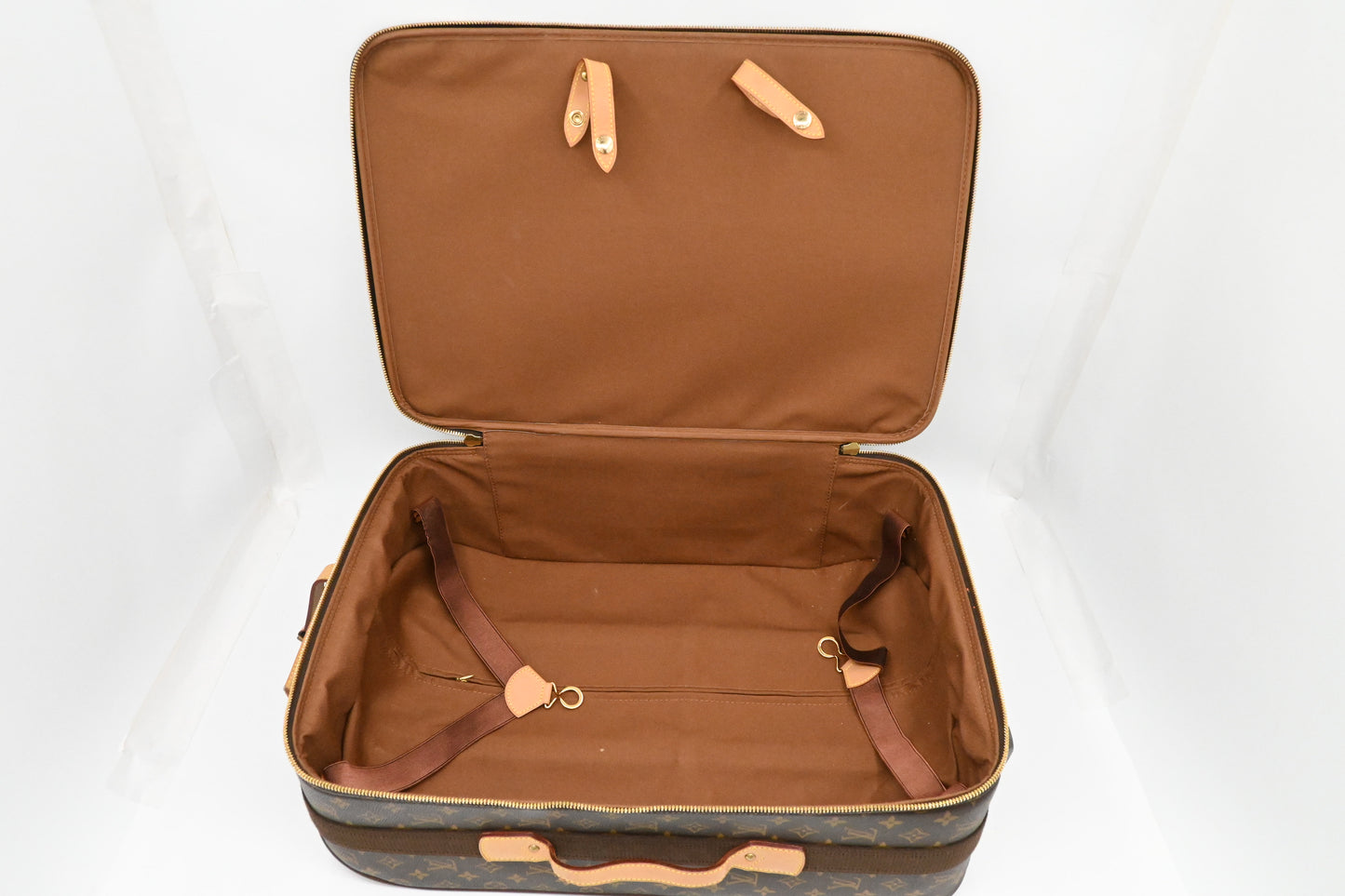 Louis Vuitton Pegase 55