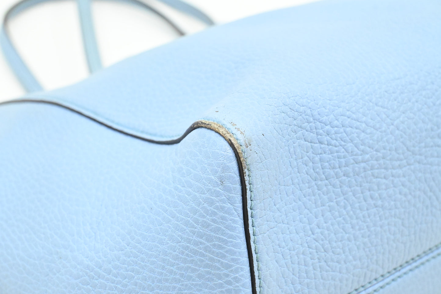 Gucci Swing Tote in Light Blue Leather