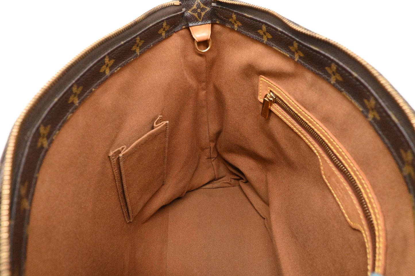 Louis Vuitton Cabas Mezzo in Monogram Canvas