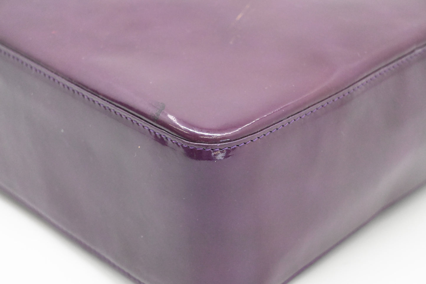 Chanel Shoulder Bag in Purple Patent Leather