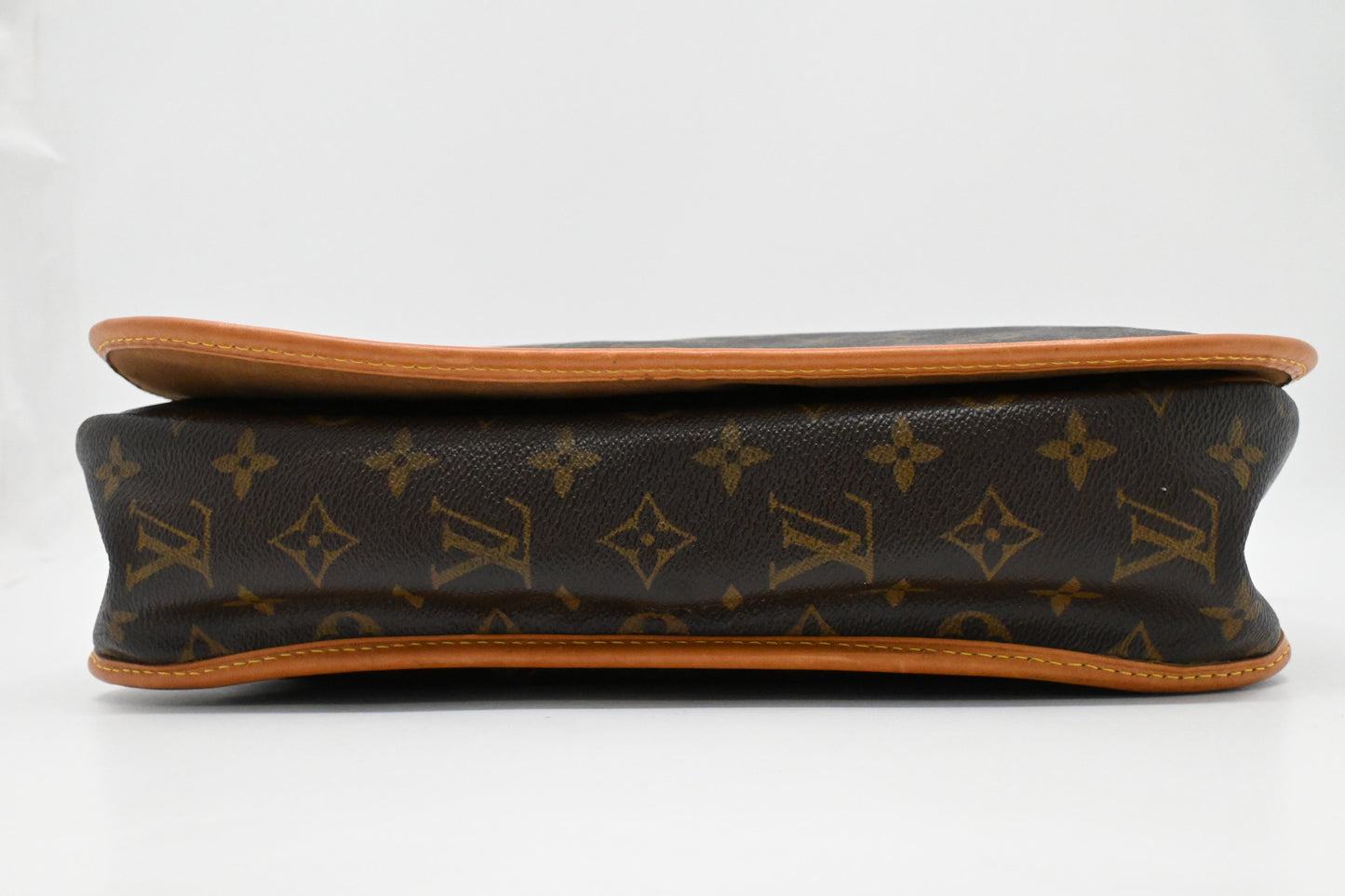 Louis Vuitton Bosphore GM Messenger Bag in Monogram Canvas