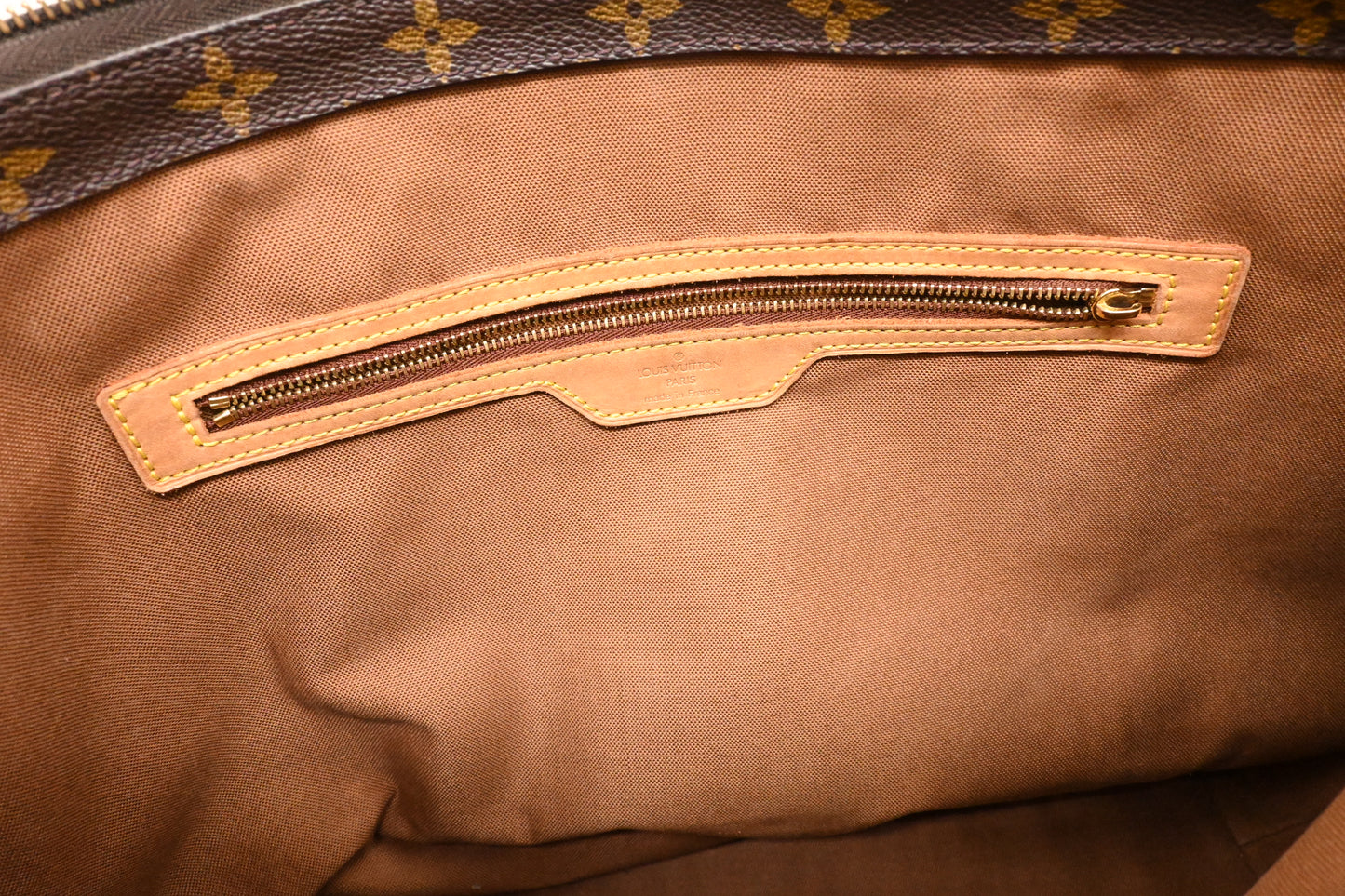 Louis Vuitton Cabas Mezzo in Monogram Canvas