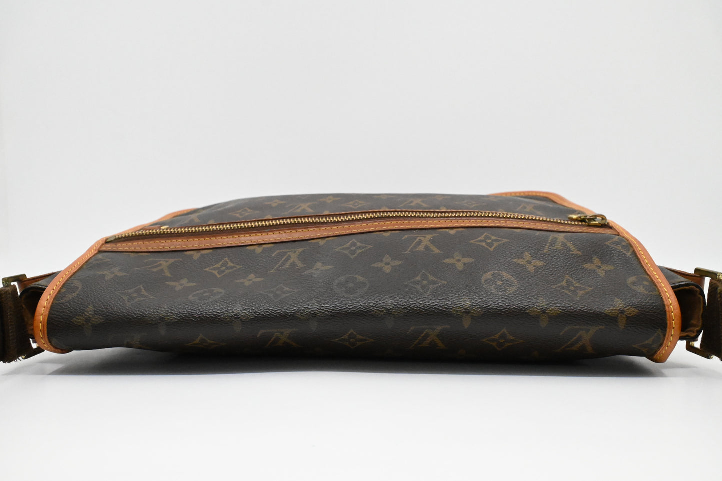 Louis Vuitton Bosphore GM Messenger Bag in Monogram Canvas