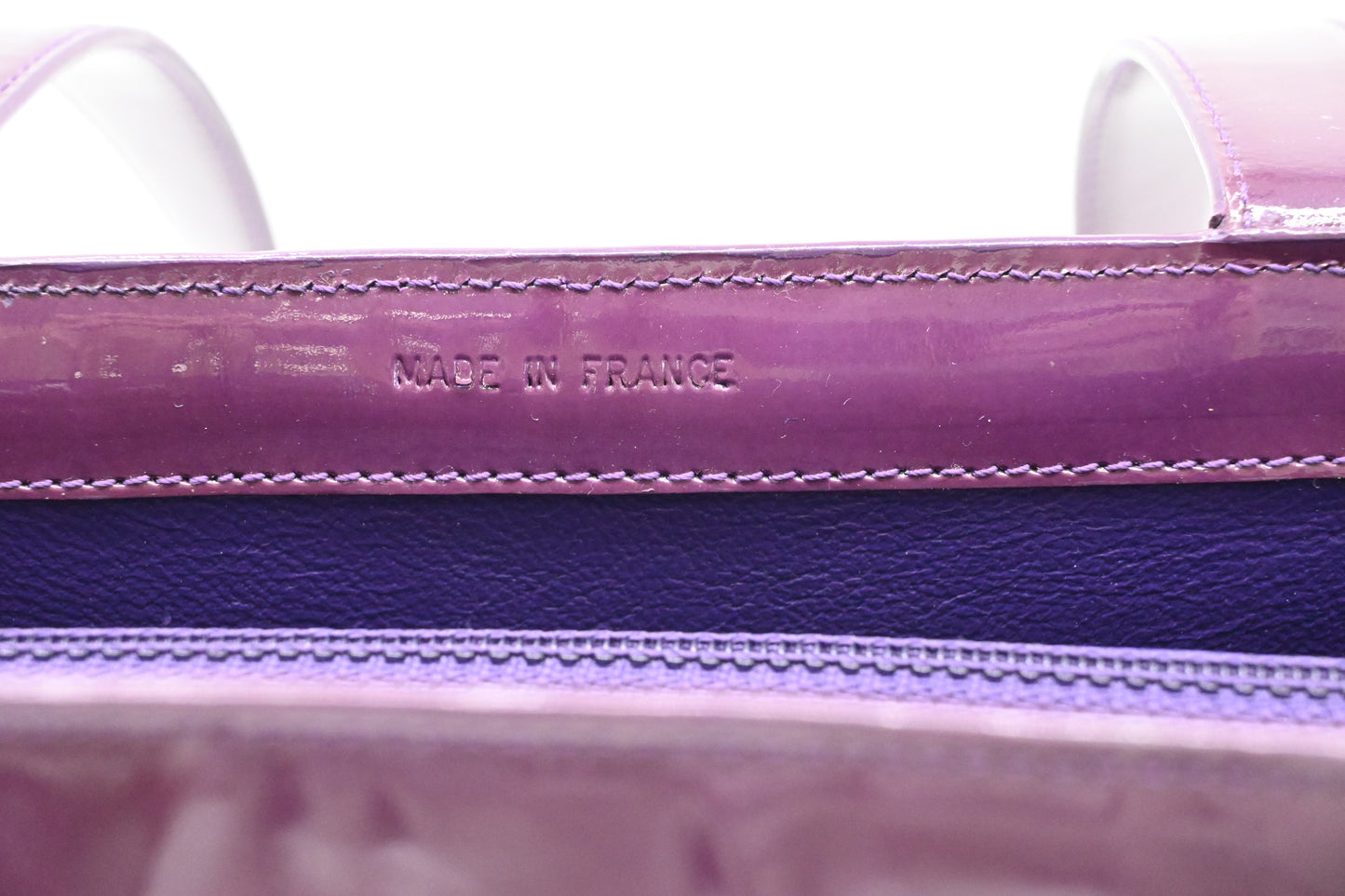 Chanel Shoulder Bag in Purple Patent Leather